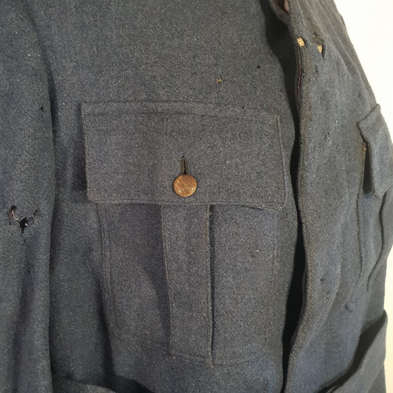 RARE !! VESTE D'UNIFORME D'ADJUDANT CHIFFRE 5 AU COL MODELE 1913 EN DRAP GRIS DE FER BLEUTE DEBUT DE LA GUERRE 1914 1918